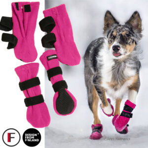 Finnero Halla tossut, ovat raikkaan pinkin väriset kumipohjaiset fleece tossut koiralle.