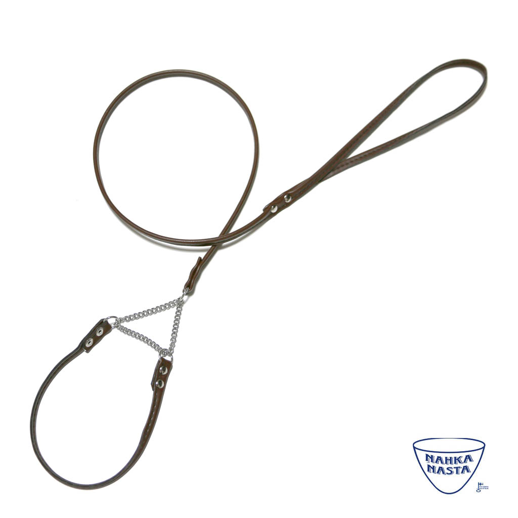 Käsityönä Suomessa valmistettu koiran näyttelyhihna ja panta yhdistelmä.